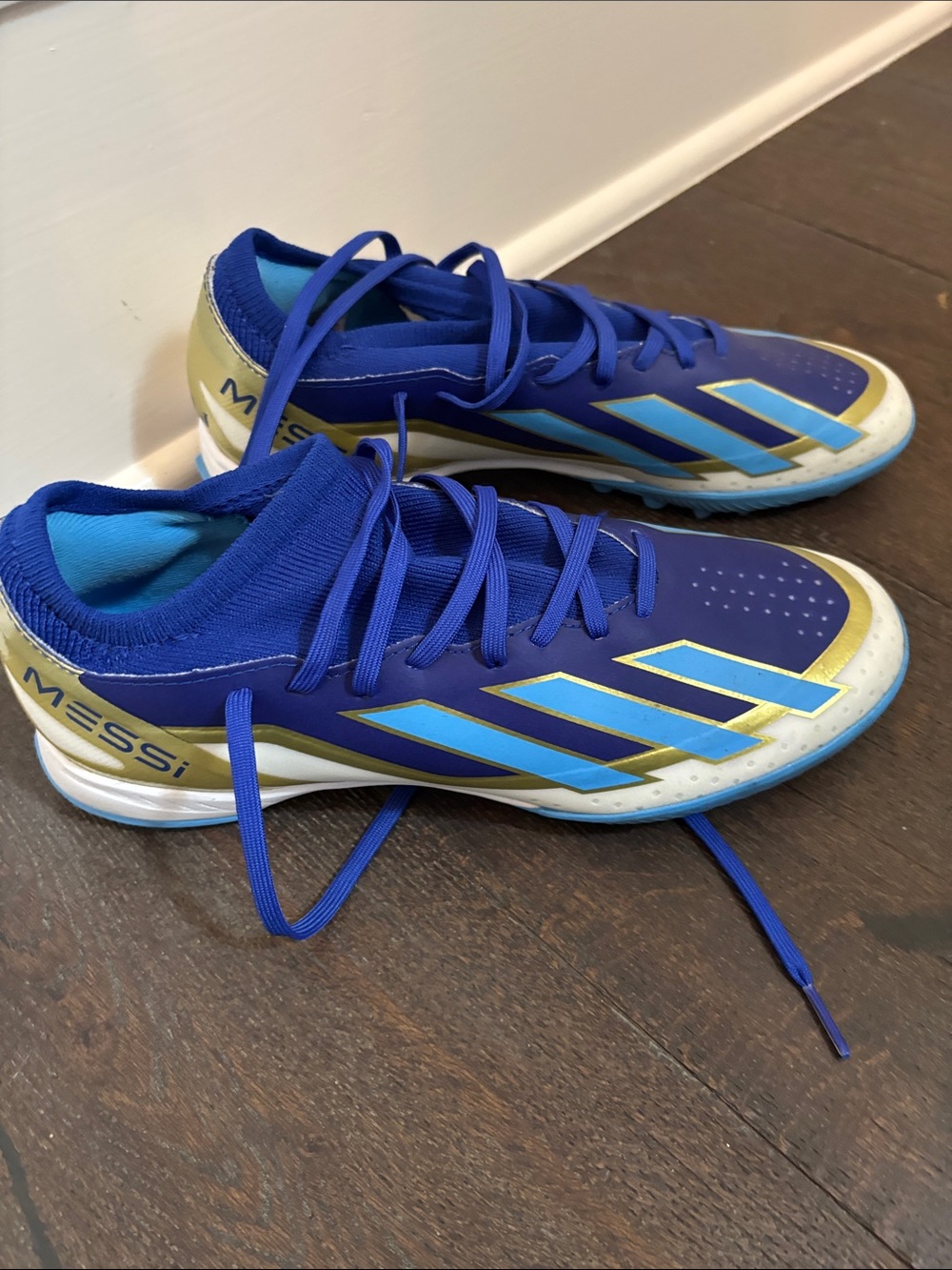 adidas Mens Royal Blue and Light Blue Messi Soccer cleats, 7.5